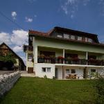 Guest houses in Rakovica 