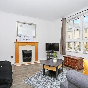 Apartment near The Royal Mile with Free Parking