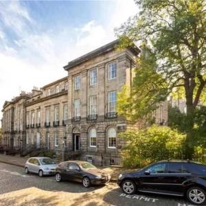 Doune Terrace Apartment Edinburgh Prime Location