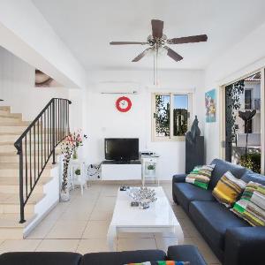 Villa Meganmodern 3bdr Villaclose To The Beach