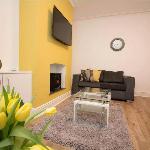 Lovely Family 3 Bed Home Manchester