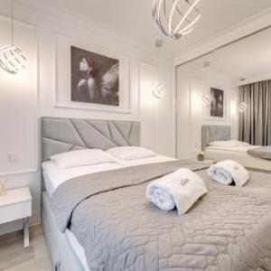 Apartment Navio Estate by Noclegi Renters
