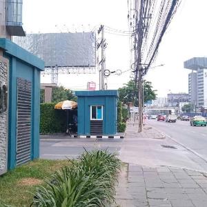 ASTRO apartment on main street Chaengwattana