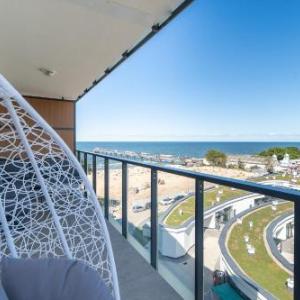 Family Holiday Apartment Aquamarina Prima by Noclegi Renters