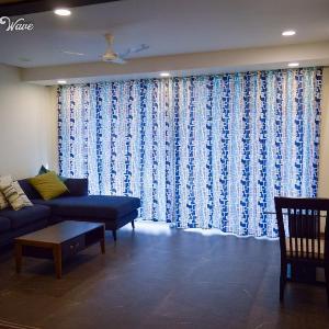 Aarju Luxurious Wave