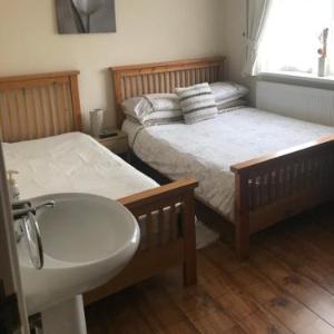 Abbey Lodge Guest House