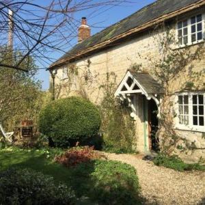 Listed Cottage in rural West Dorset