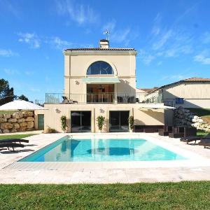 BEAUTIFUL PROPERTY near Saint-Emilion