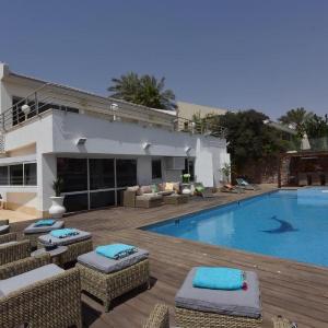 LUXURY VILLA - SEA VIEW 300M FROM THE BEACH