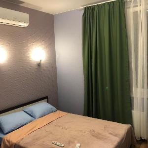 Cheap new studio 5min from metro station