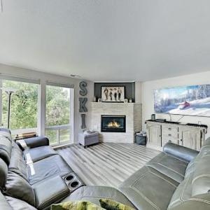 Luxe Bridgewater Terrace Condo with River Views condo