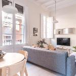 Two bdr and sunny terrace in the heart of Gracia Barcelona