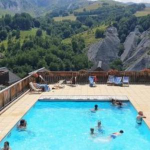 Calme et Détente au pied des Montagnes