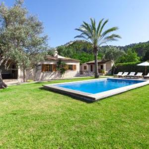 Villa Can Gallardo by Sealand Villas