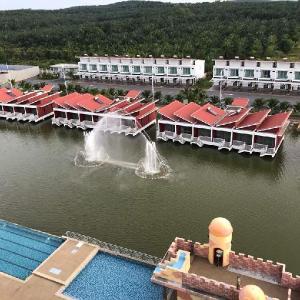 Tasik Villa International Resort