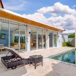 3 BDR Signature Pool Villa at Rawai-Naiharn 