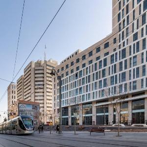 Beautiful 1 bedroom in great central area