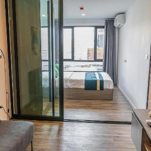 Cozy APT. Swimming pool and gym  near BTS PuChao