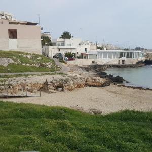 seafront apartment leti monopoli 