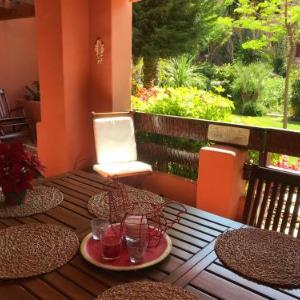 BEACH APARTMENT with free wifi/satellite tv; 150m from beach