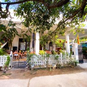Shirani nature palace Midigama