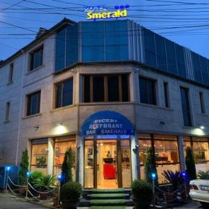 Hotel Smerald