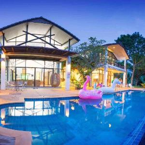 Khao Yai Villas