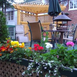 Hotels near Grand Theatre de Quebec - B&B Le Transit