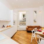 LOVELY 2BR APARTMENT PIGALLE AREA MONTMARTRE PARIS