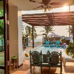 Baan Kin Pranburi - Beachfront & Pool Villa