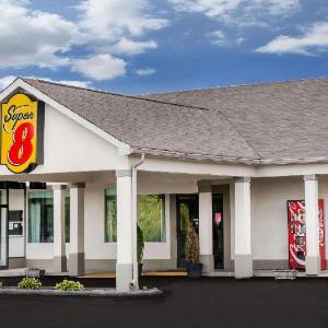 Super 8 by Wyndham Monteagle TN