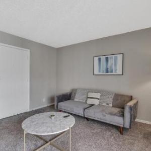 Relaxing 1BR Suite in Heart of Midland