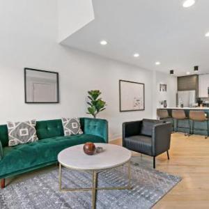 Cheerful Ambiance 1 BR Loft near Wrigley F Addison