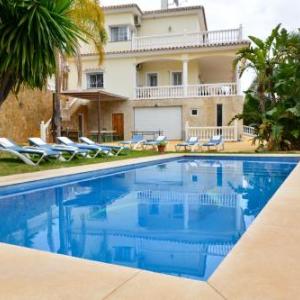 Mijas Villa Sleeps 15 with Pool and Air Con