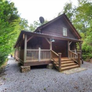 Moonshiner's Hideaway Cabin