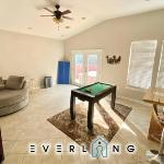 4 bed GEM Near UptownNoDaPlaza HUGE Gameroom!