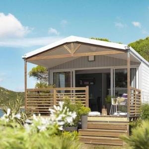 Holiday Home Le Mediterranée - AGL257