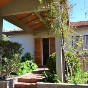 House with 3 bedrooms in San Vincenzo with enclosed garden and WiFi 2 km from the beach