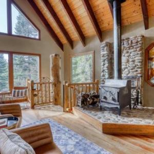 Muhlebach Mountain Hideaway