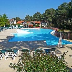 Maison jumelée dans residence avec piscine - 320