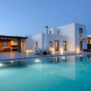 Platinum Paros Villa Villa Aktis 8 Bedrooms Super Contemporary Voutakos