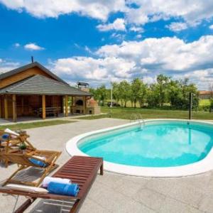 Awesome home in Otocac w/ Outdoor swimming pool and 2 Bedrooms