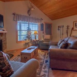 Grey Moose Lodge cabin