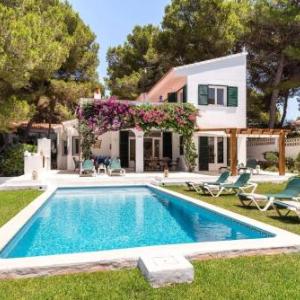 Son Parc Villa Sleeps 8 with Pool and Air Con