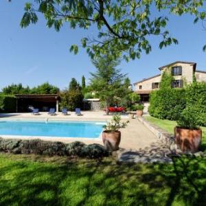 Montauroux Villa Sleeps 10 with Pool and WiFi