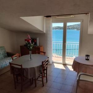 Apartment in Tisno with sea view balcony air conditioning WiFi (4874-1)