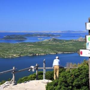 Vacation Apartment in Pakoštane with terrace WiFi washing machine (3539-4)