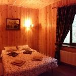 Room for 4 people in the Gold Coast hotel complex Chernihiv