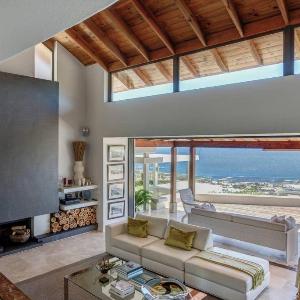 Modern 4 bedroom Ocean View villa - Camps Bay