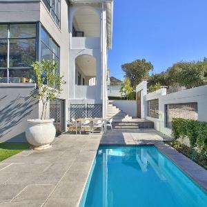 5 bedroom Luxury Villa - Oranjezicht - Cape Town